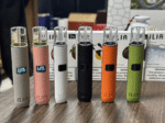 ILIA 哩啞 革調系列皮革主機 換彈式電子煙主機 6色可選 8W/10W可調功率 400mAh LED數顯 通配一代煙彈：圖片 2